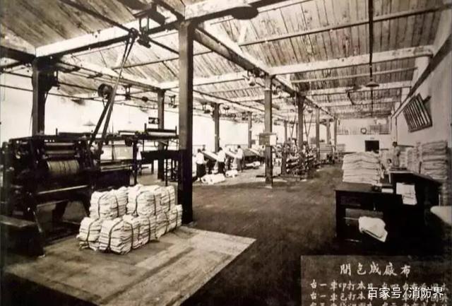 机器织布局,又称机器制造洋布总局,是中国最早的棉纺织工厂之一.